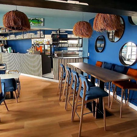 Hotel Restaurant L'Atelier Des Cousins Chatelaillon-Plage Luaran gambar