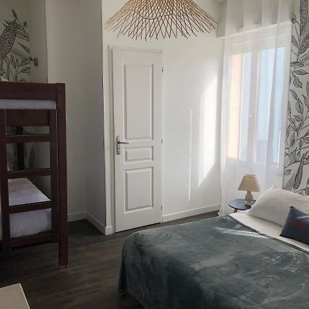 Hotel Restaurant L'Atelier Des Cousins Chatelaillon-Plage Luaran gambar