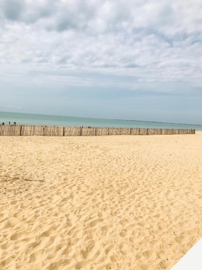 Hotel Restaurant L'Atelier Des Cousins Chatelaillon-Plage Luaran gambar