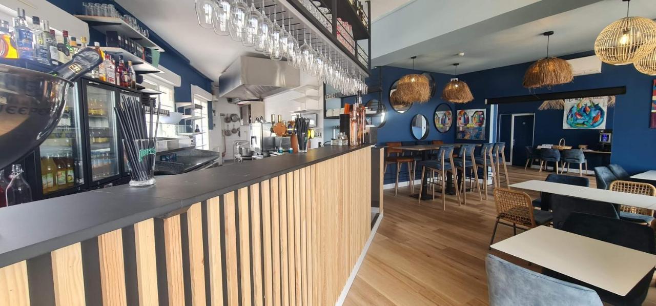 Hotel Restaurant L'Atelier Des Cousins Chatelaillon-Plage Luaran gambar